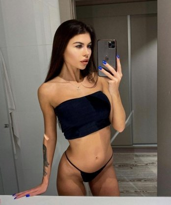 💫 Мое тело - источник наслаждений, а ум - ключ к незабываемым встречам. 💋
У меня есть опыт и тонкое понимание того, как удовлетворить мужчину. Мои услуги - это оазис наслаждения, где ты можешь расслабиться и почувствовать себя королем. 👑
Я предлагаю высококлассный эскорт, пикантные массажи и сексуальные игры, которые оставят только приятные воспоминания. 💖 Со мной каждая минута станет олицетворением страсти и удовольствия. 😍
Мои фото гарантируют, что ты увидишь точно такую же красоту, когда мы встретимся лично. В моих обширных отзывах ты найдешь подтверждение моей непревзойденной навыки и таланта. ✨
Опыт, стиль и очарование - вот что я готова предложить тебе! 💃 Не упусти возможность познать искусство настоящего наслаждения со мной. 🌹 Живу в Москве и готова превратить каждую встречу в запоминающееся событие! 🌆 Регина